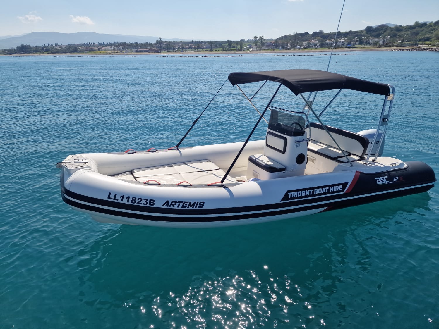 ARTEMIS ( 7 pax ) or similar