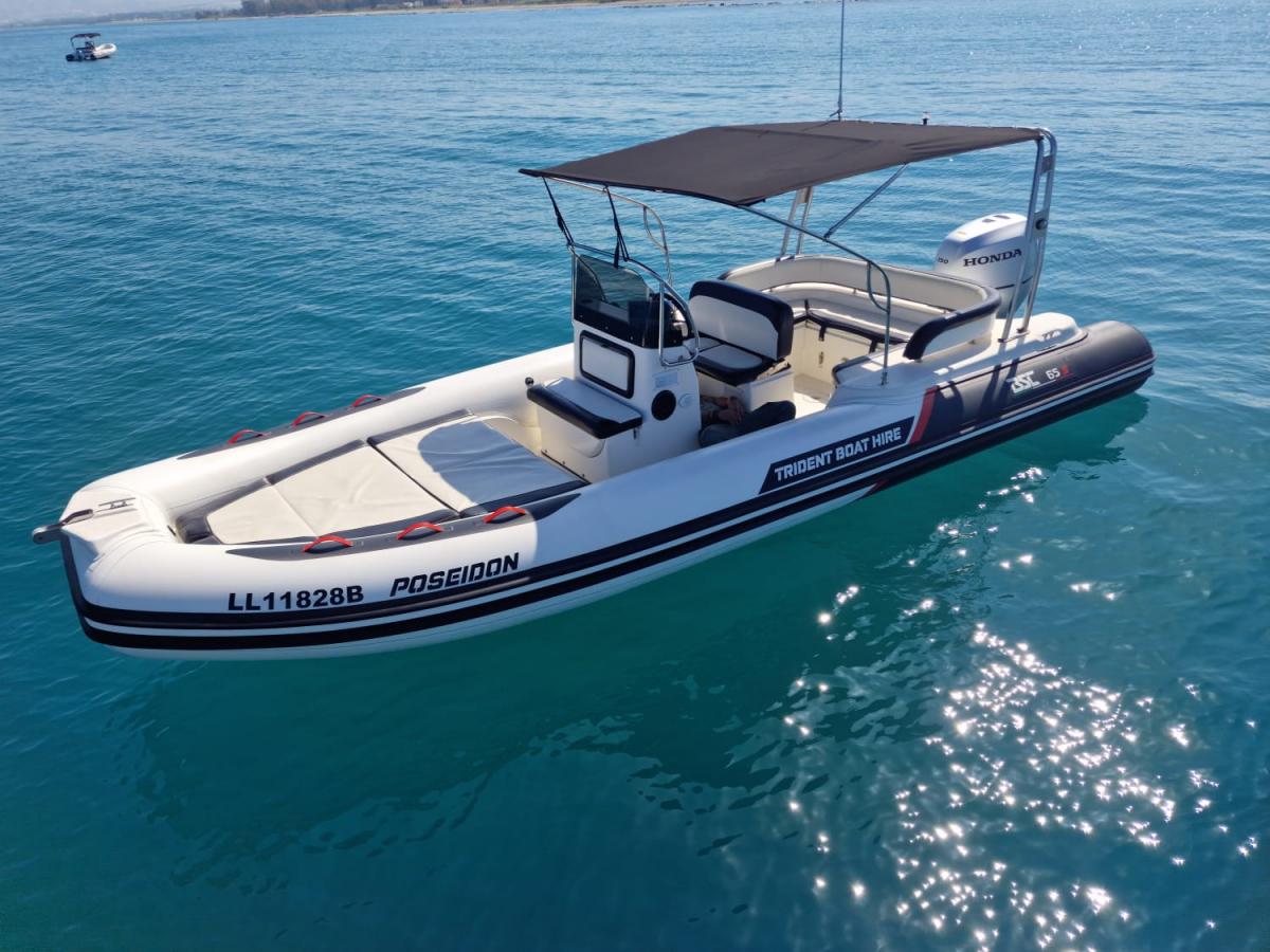 POSEIDON ( 10 pax ) or similar